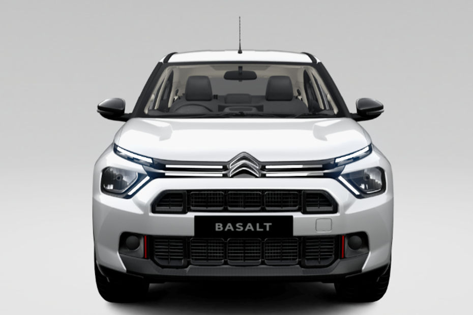 Citroen Basalt Plus variant with the naturally aspirated engine gets halogen headlights 