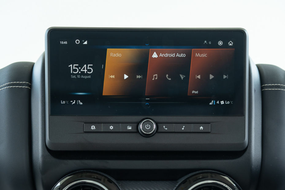 Mahindra Thar Roxx Touchscreen