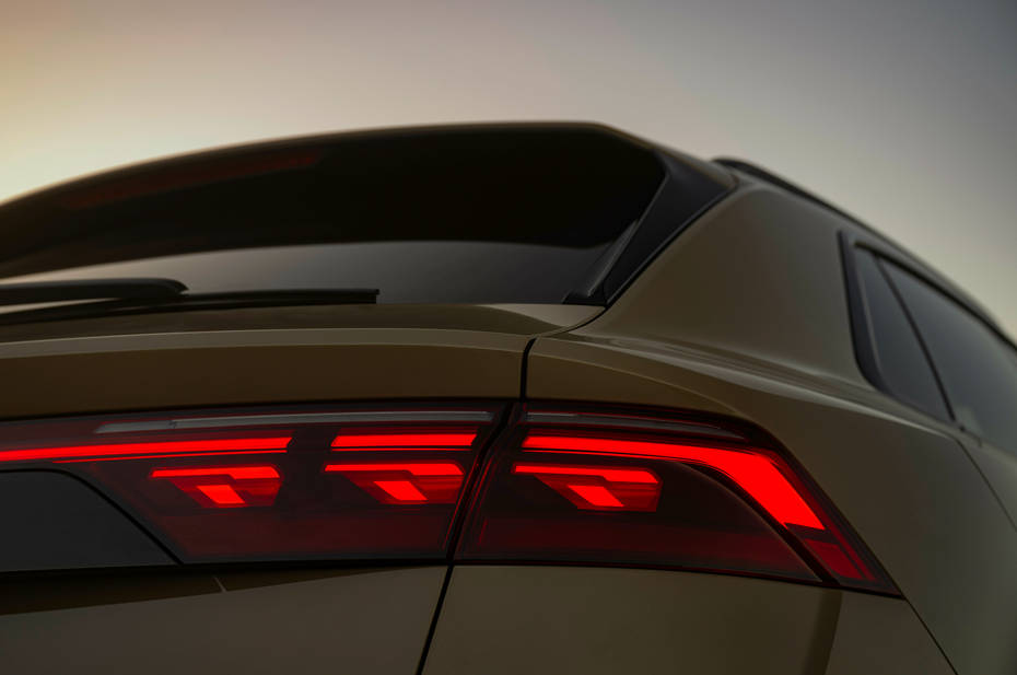 2024 Audi Q8 tail lights