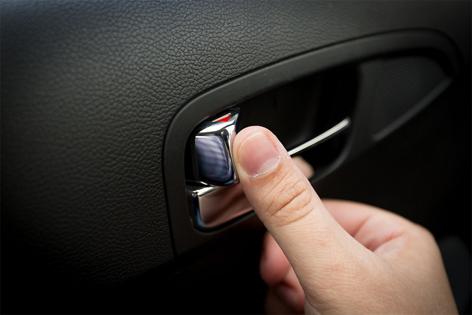 Door handle