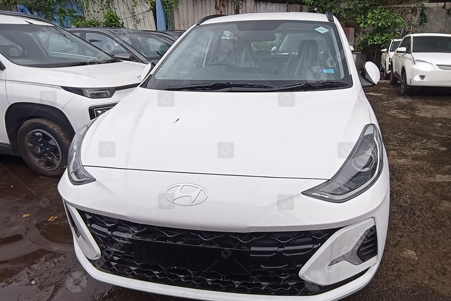 Hyundai Grand i10 Nios Dual-cylinder CNG Front