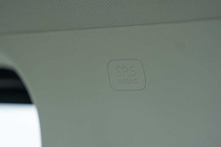 Mahindra Thar Roxx side airbag