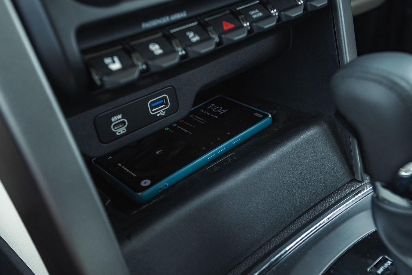 Mahindra Thar Roxx wireless charger