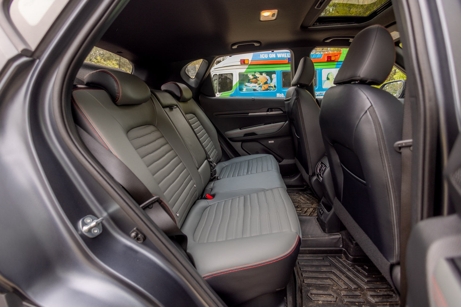 Kia Sonet rear seats
