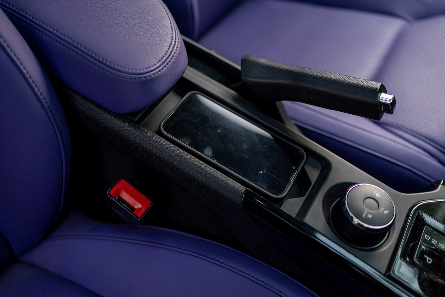 Tata Nexon Wireless Phone Charger
