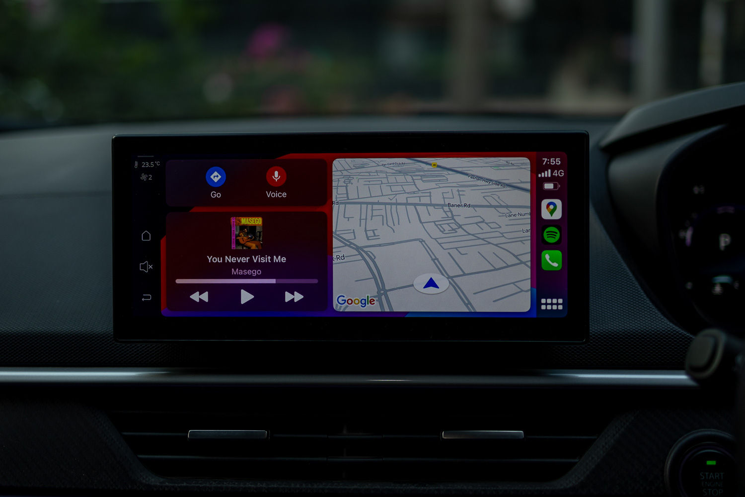 Tata Nexon 10.25-inch Touchscreen Apple CarPlay