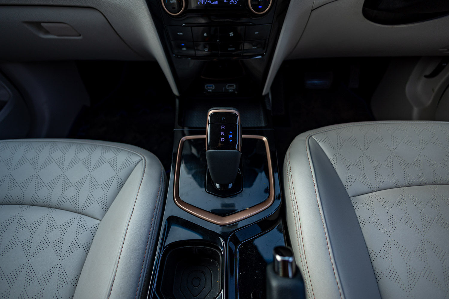 XUV400