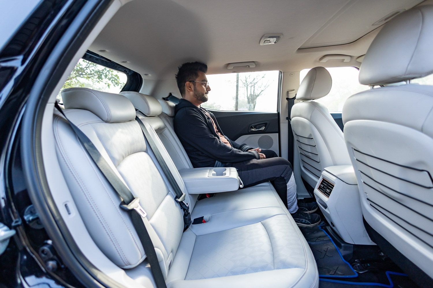 XUV400 rear seats