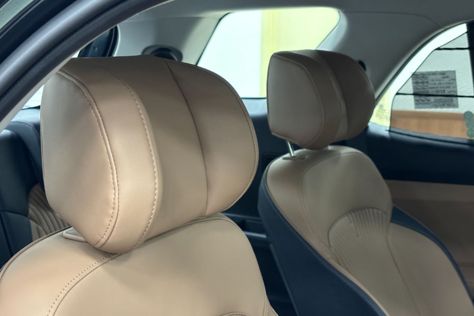2024 Hyundai Alcazar Facelift 2nd Row Seat Headrests