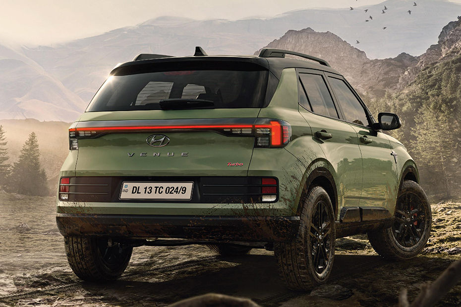 Hyundai Venue Adventure Edition rear Hyundai Venue Adventure Edition rear
