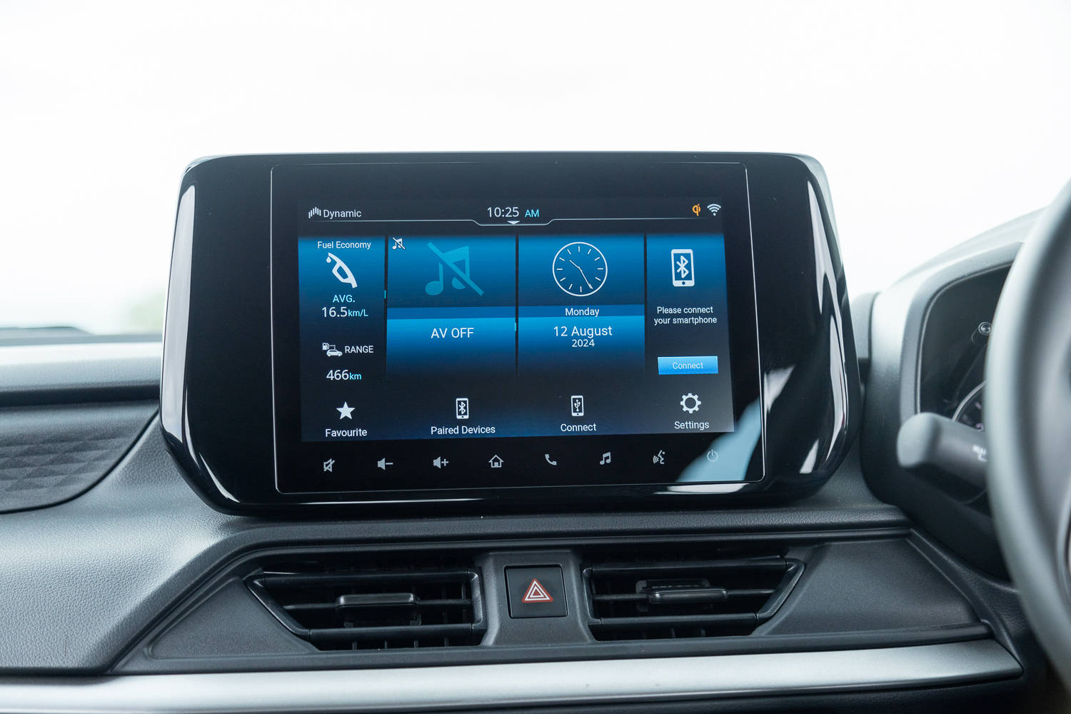 Maruti Swift 9-inch touchscreen infotainment system