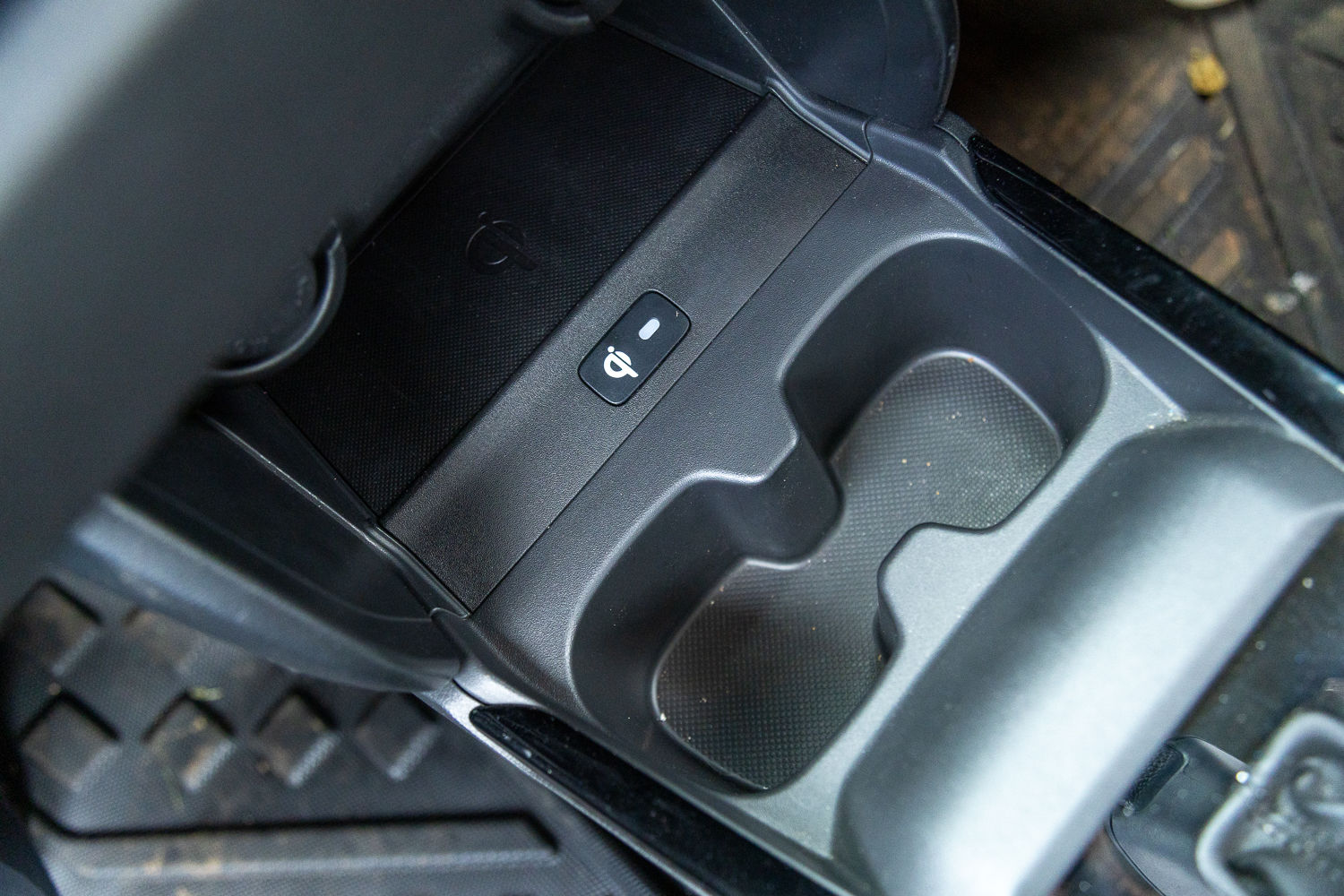 Maruti Swift Front Cupholders