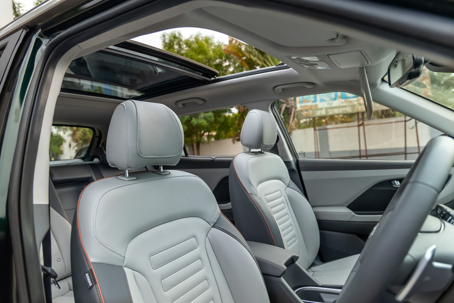 Hyundai Creta gets a panoramic sunroof