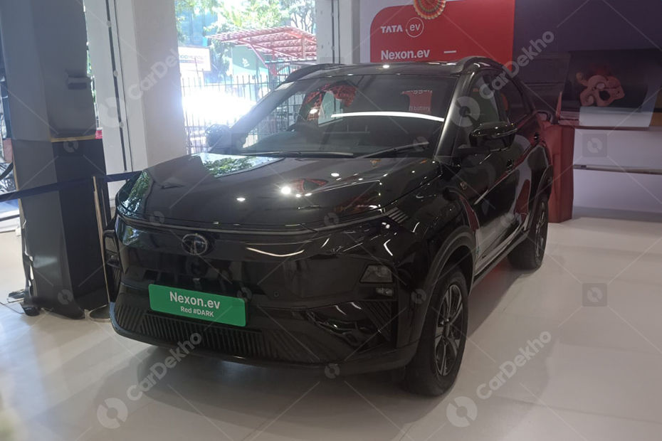 Tata Nexon EV Red Dark Front