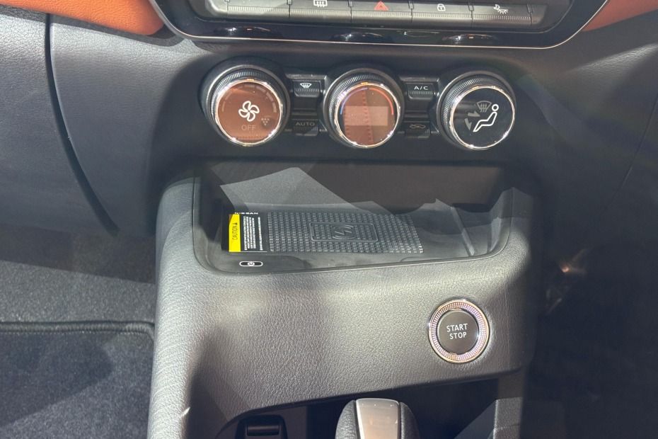 Nissan Magnite AC panel