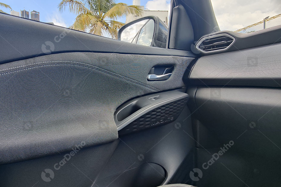Nissan Magnite facelift N-Connecta variant gets fabric material on doorpads