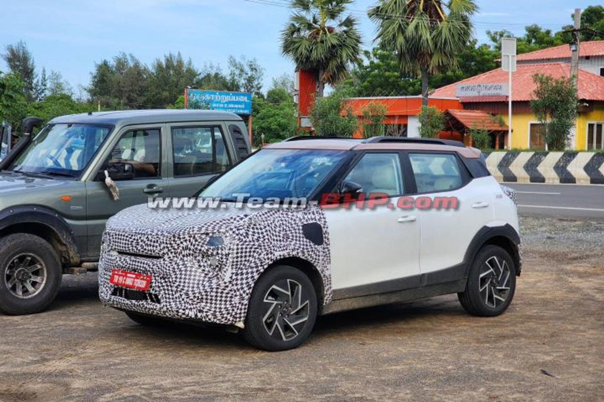 Mahindra XUV 3XO EV spied