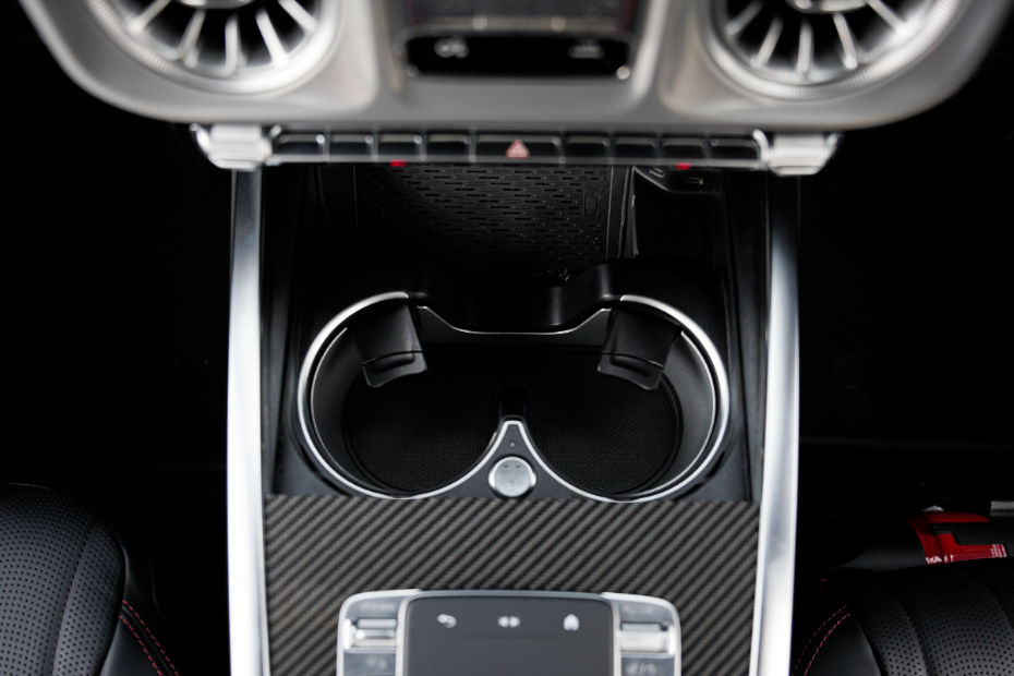 Mercedes-AMG G63 Cupholders & Wireless Phone Charger