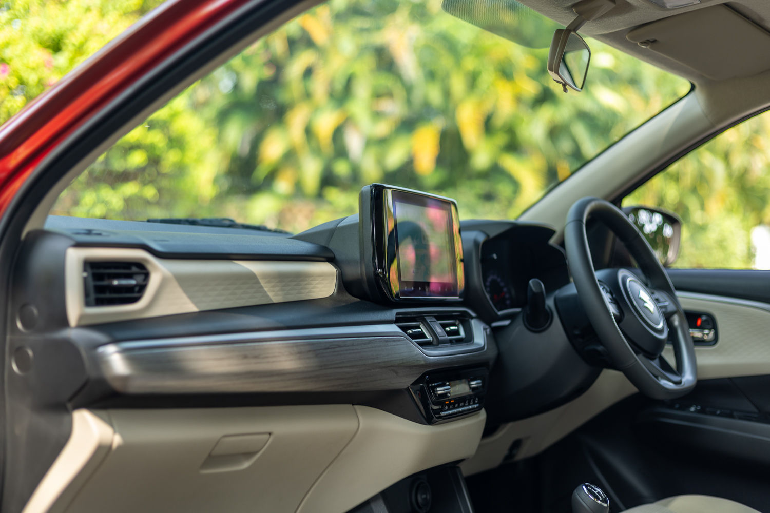 New Maruti Dzire dashboard