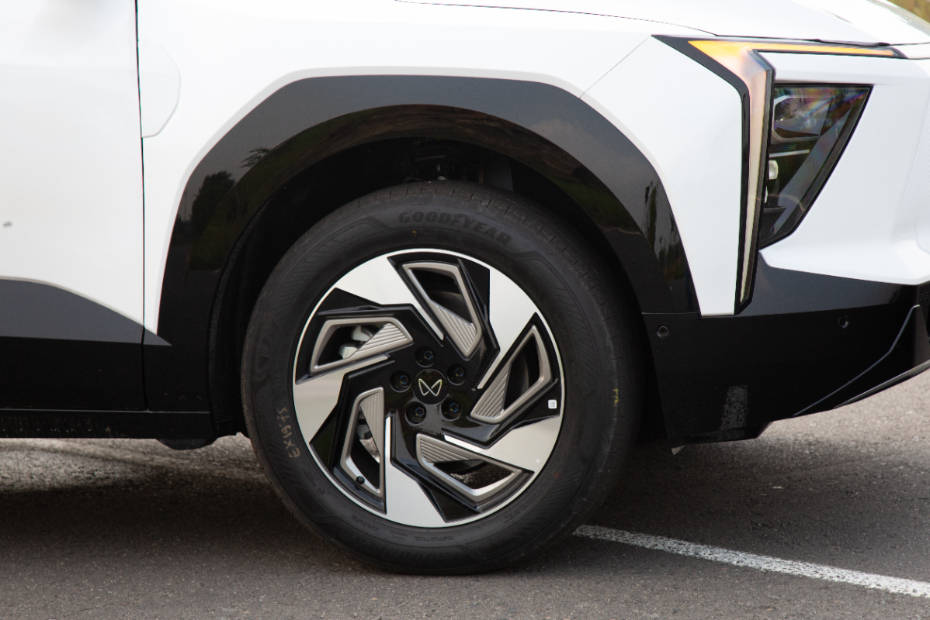 Mahindra XEV 9e Alloy Wheels