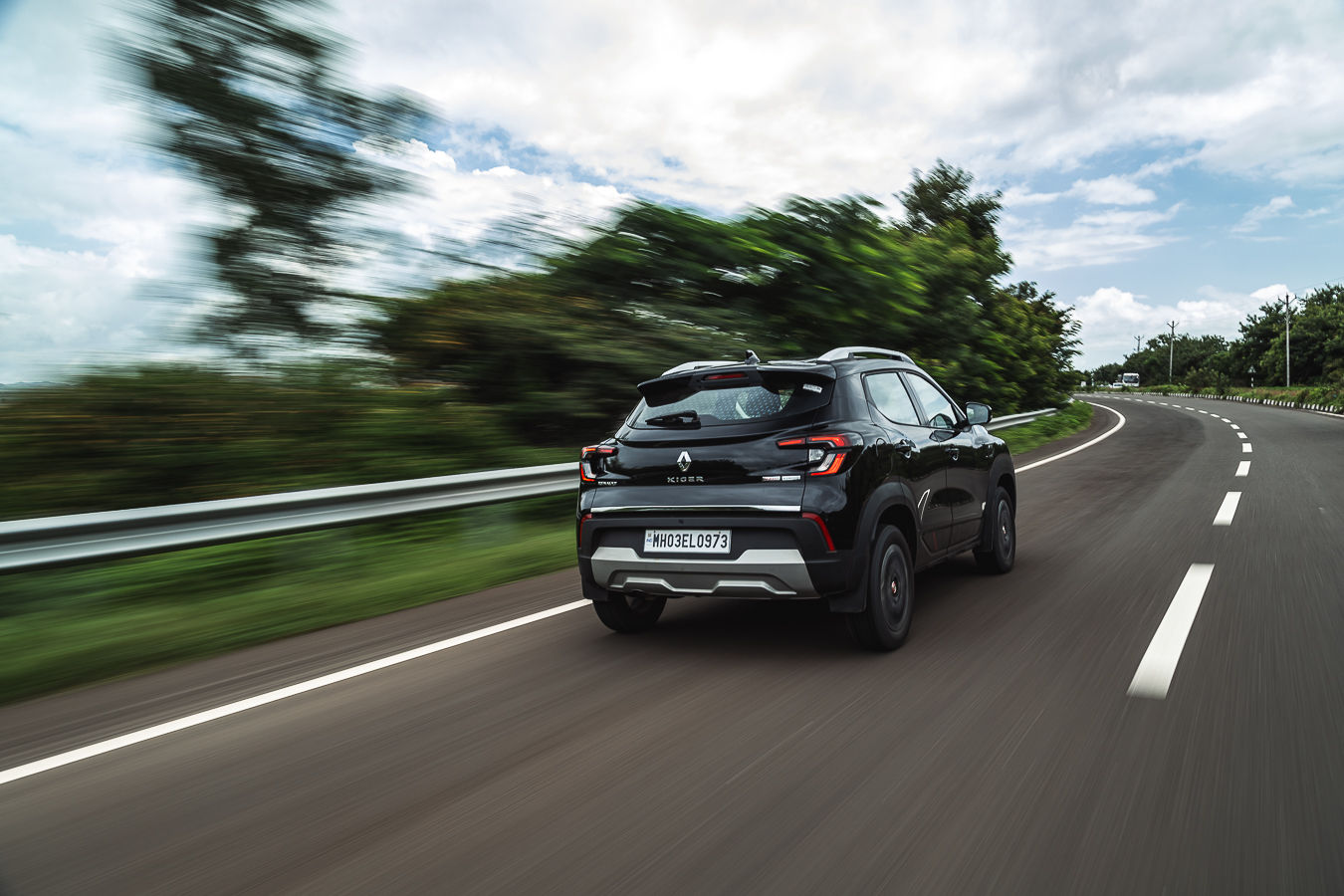 Renault Kiger Review:  A Good Small Budget SUV?
