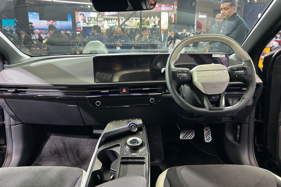 Kia EV6 facelift at auto expo 2025