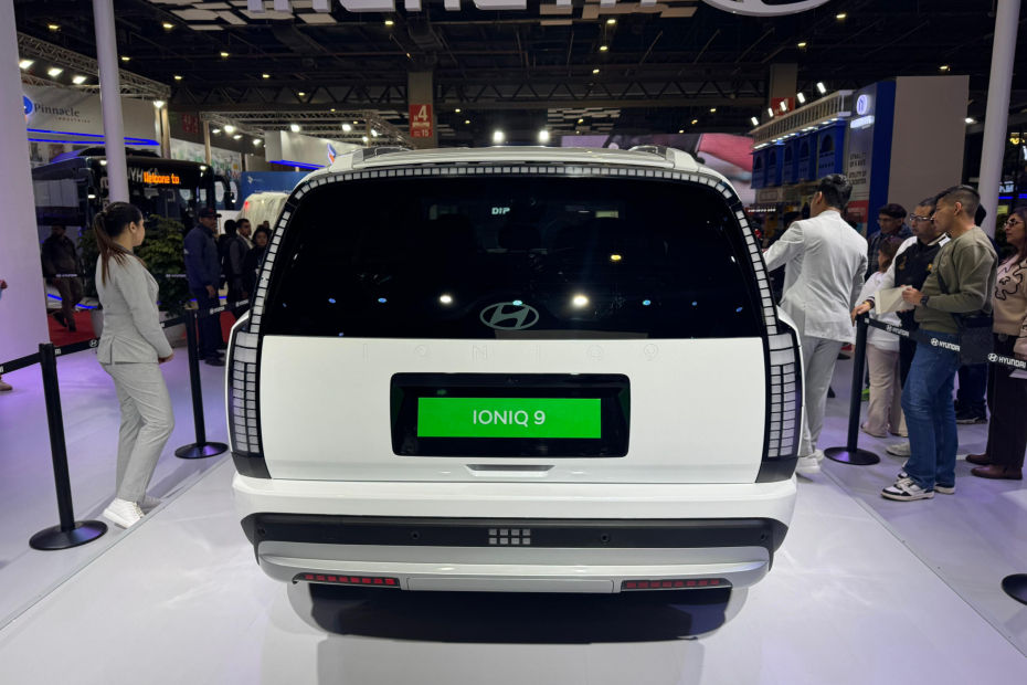 Hyundai Ioniq 9 rear at auto expo 2025