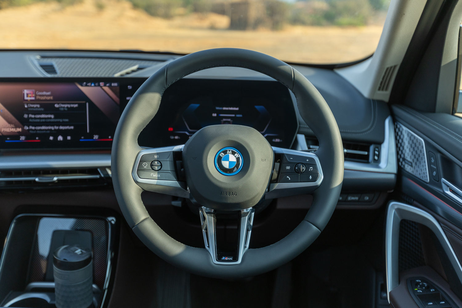 BMW iX1 LWB Steering Wheel BMW iX1 LWB Steering Wheel