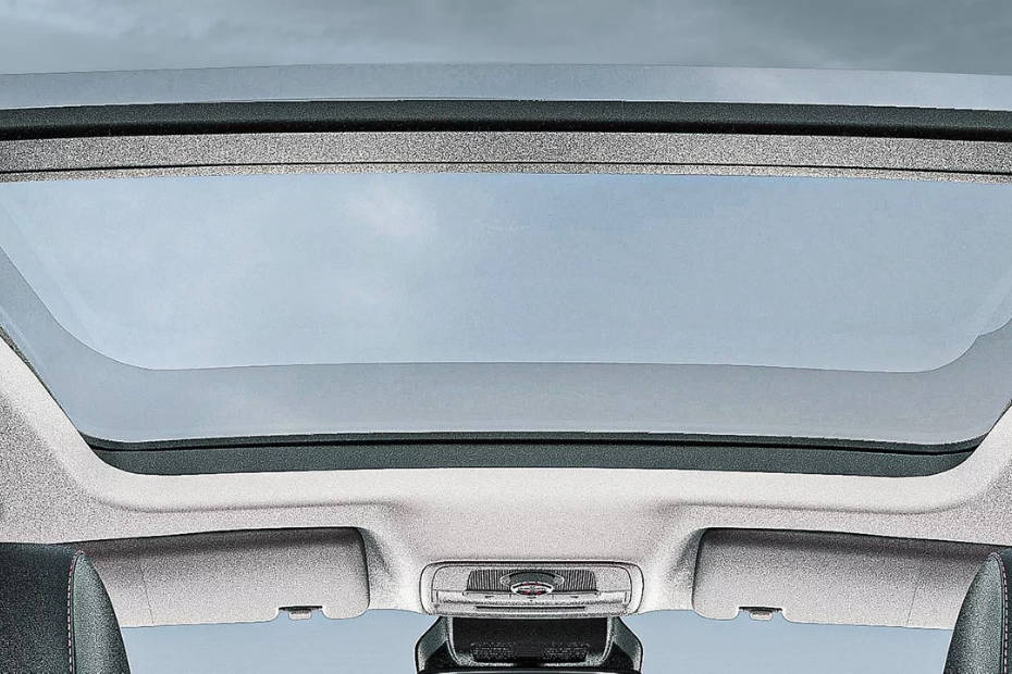 2025 MG Astor panoramic sunroof