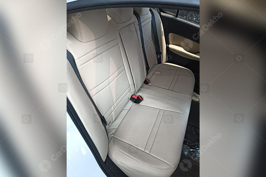 Honda City Apex Edition rear seats