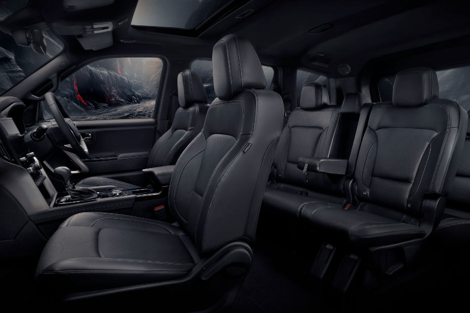 Mahindra Scorpio N Carbon seats