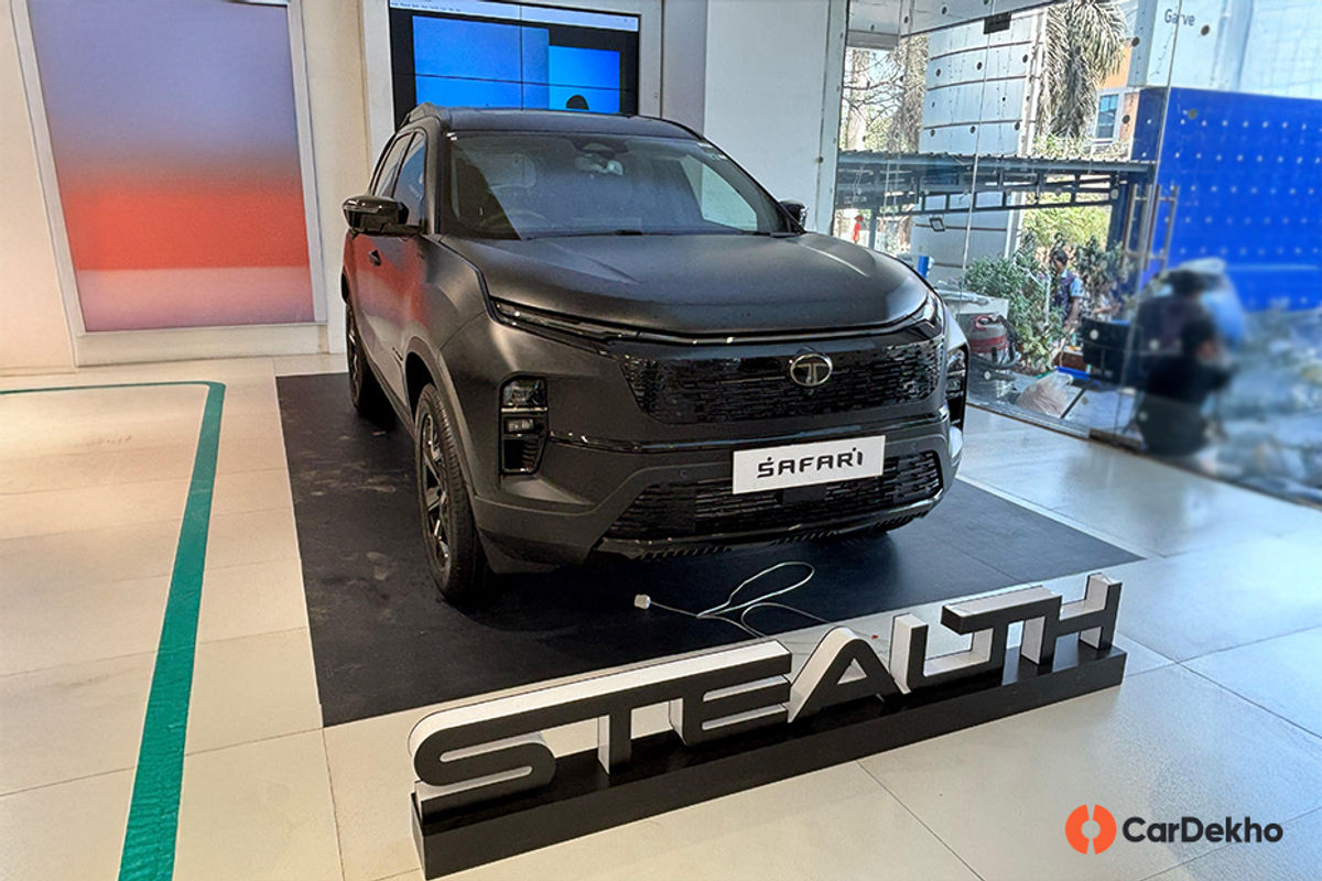 Tata Safari Stealth Edition front