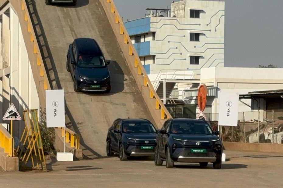 Tata Harrier EV Tata Harrier EV