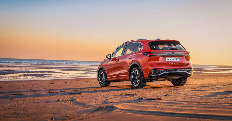 Volkswagen Tiguan R-Line rear