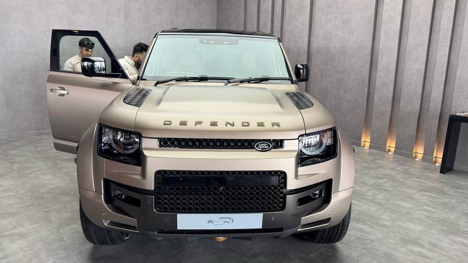 Land Rover Defender Octa 