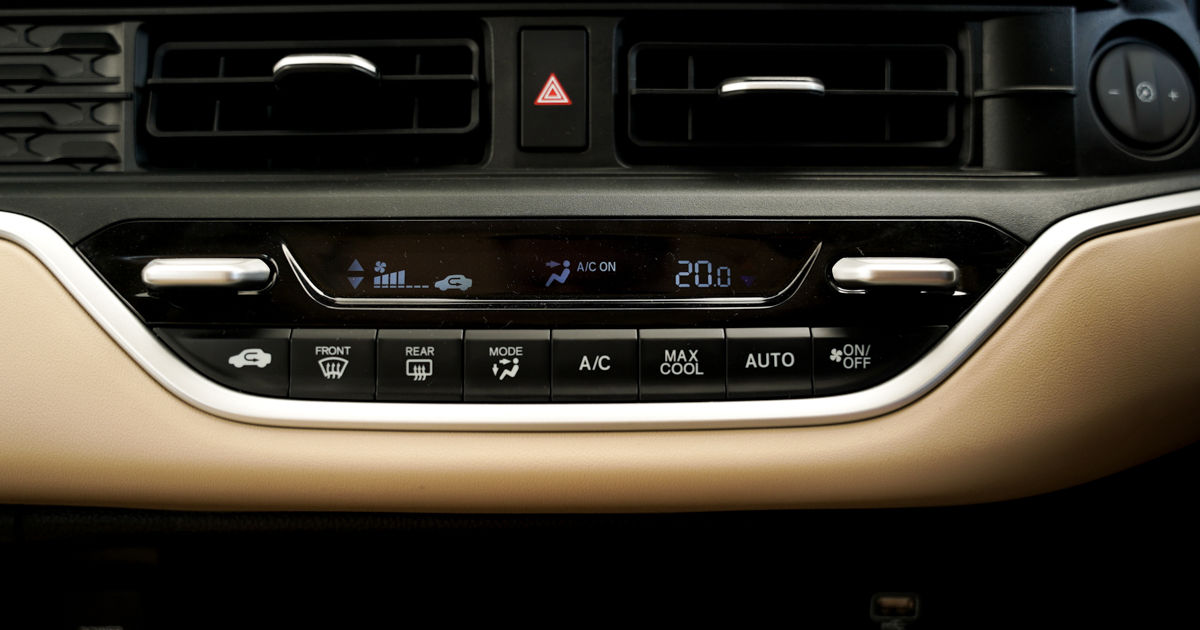 Honda Amaze Auto AC 