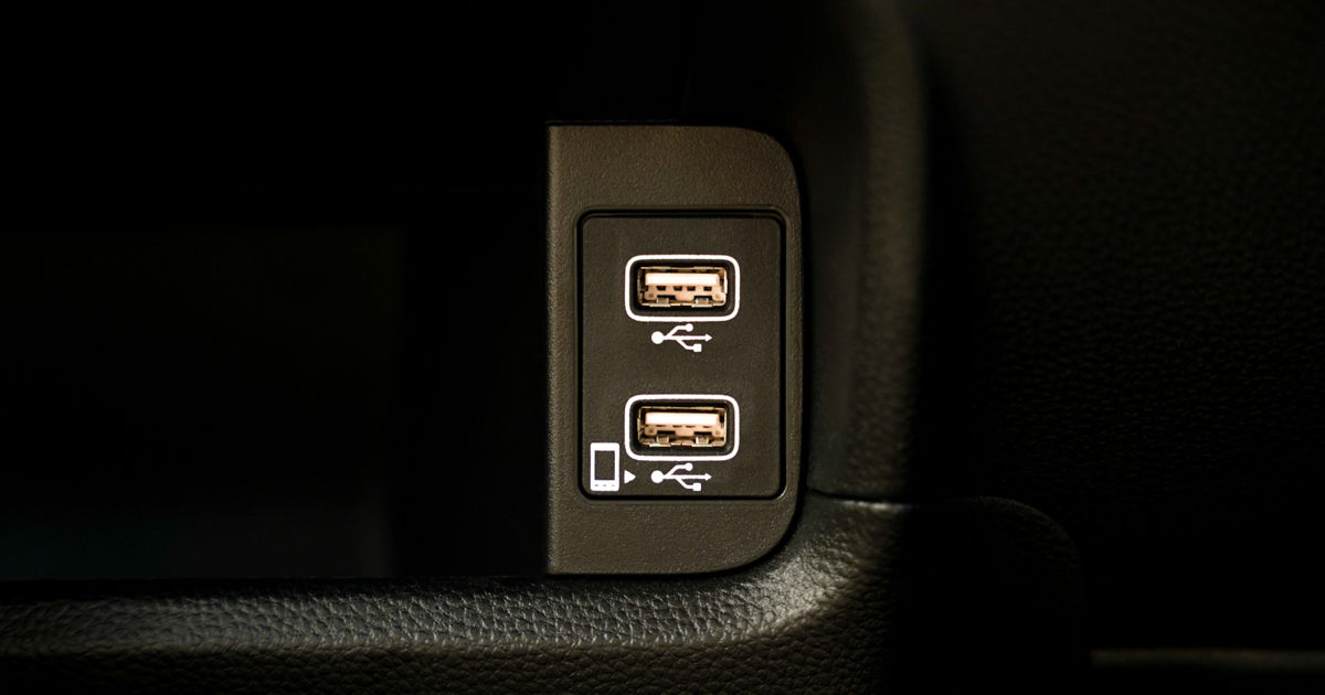 Amaze USB Slot 