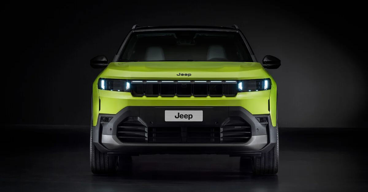 2025 Jeep Compass Front