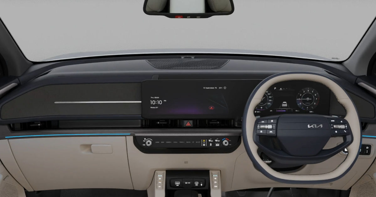 Kia Carens Clavis dashboard