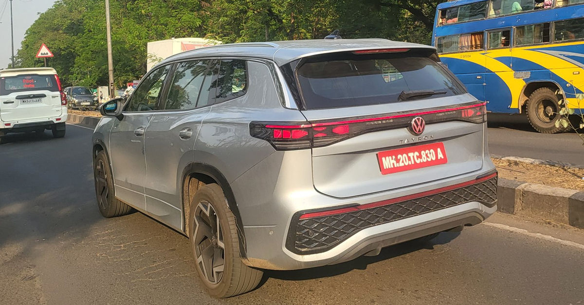 Volkswagen Tayron 7-seater rear