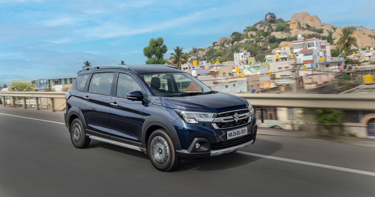 Maruti XL6 driving Maruti XL6 driving