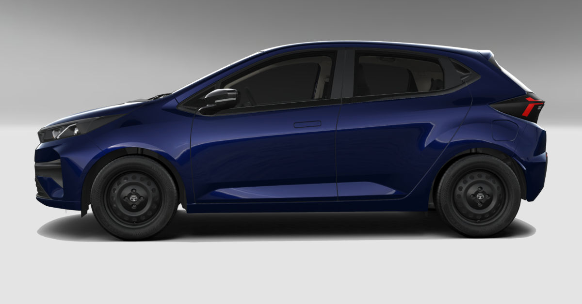 2025 Tata Altroz facelift Smart variant 2025 Tata Altroz facelift Smart variant