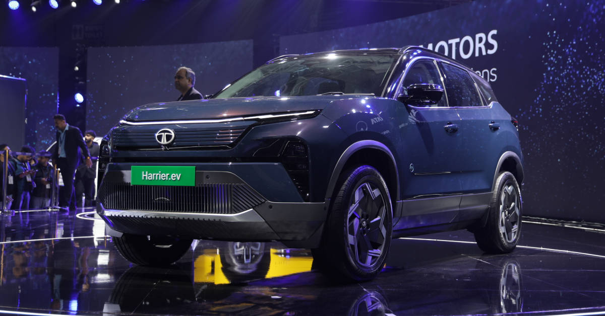 Tata Harrier EV front