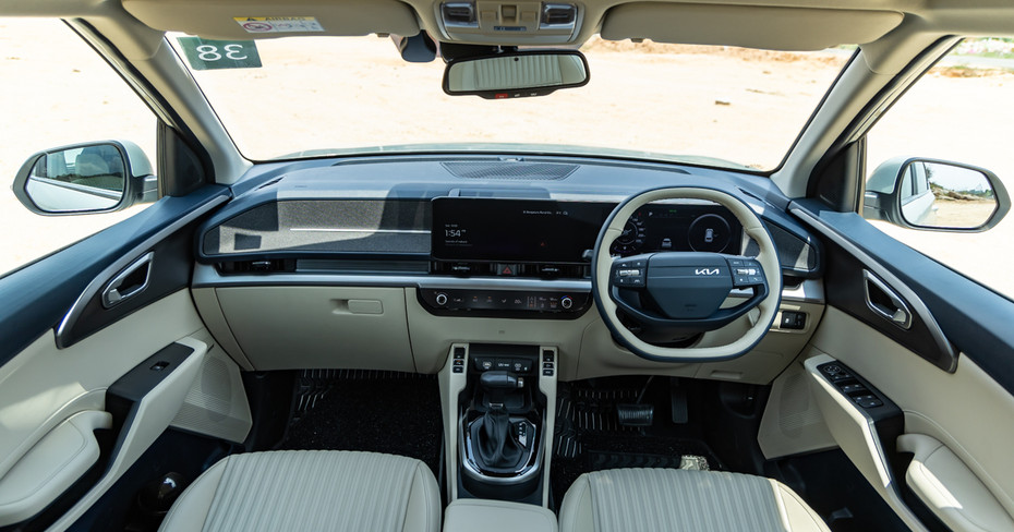 Kia Carens Clavis ICE