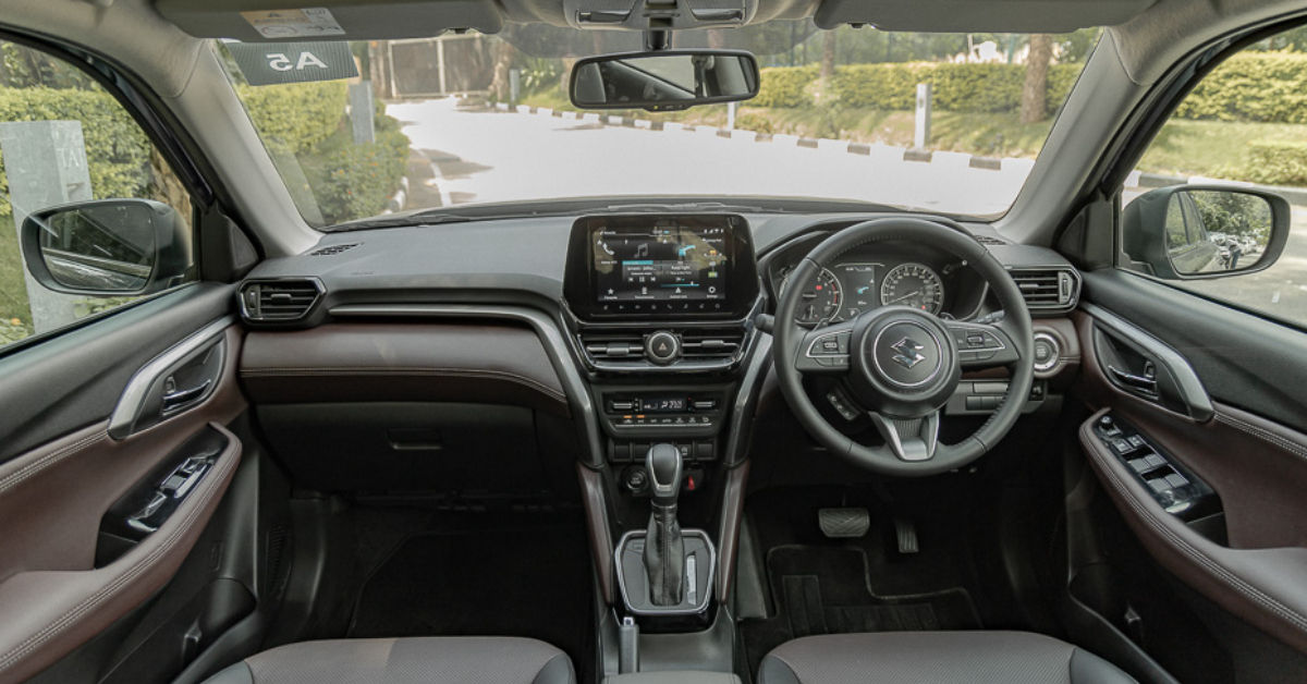 Maruti Grand Vitara dashboard