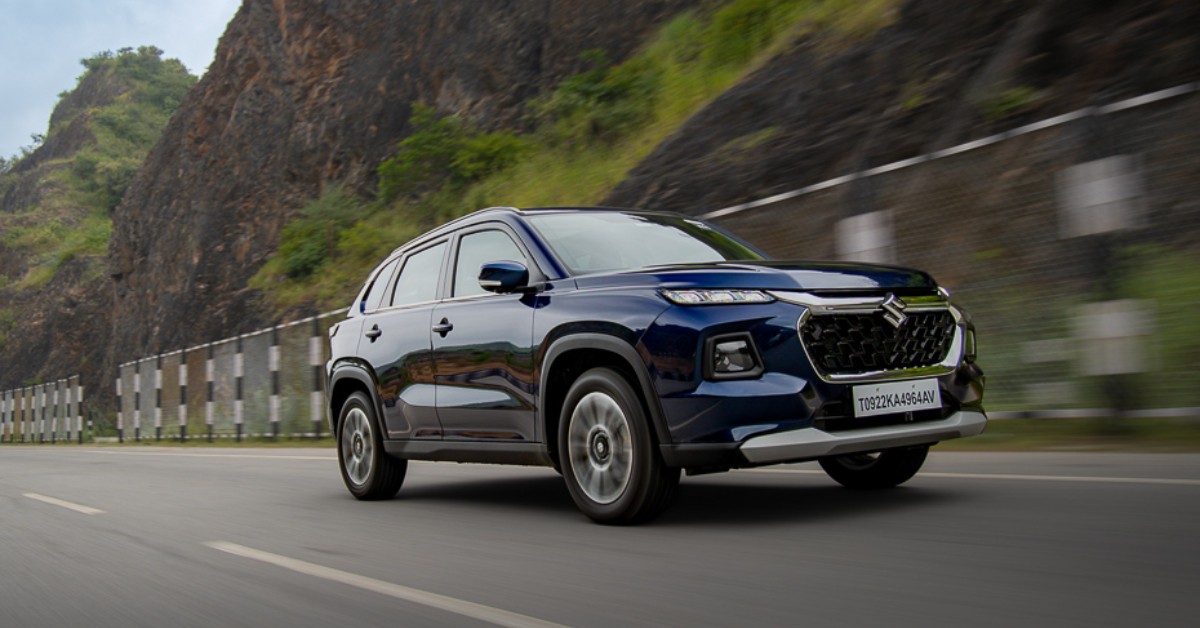 Maruti Grand Vitara driving