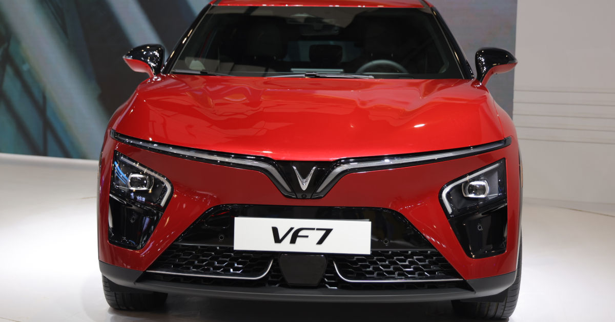 VinFast VF7 front VinFast VF7 front