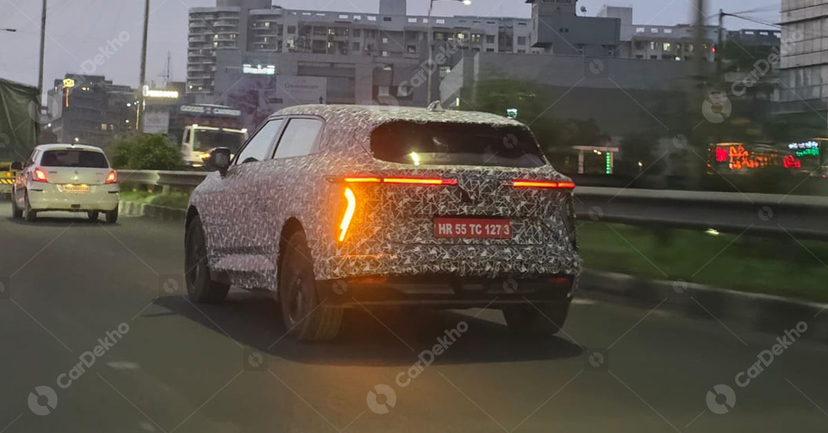 VinFast VF7 Spied VinFast VF7 Spied