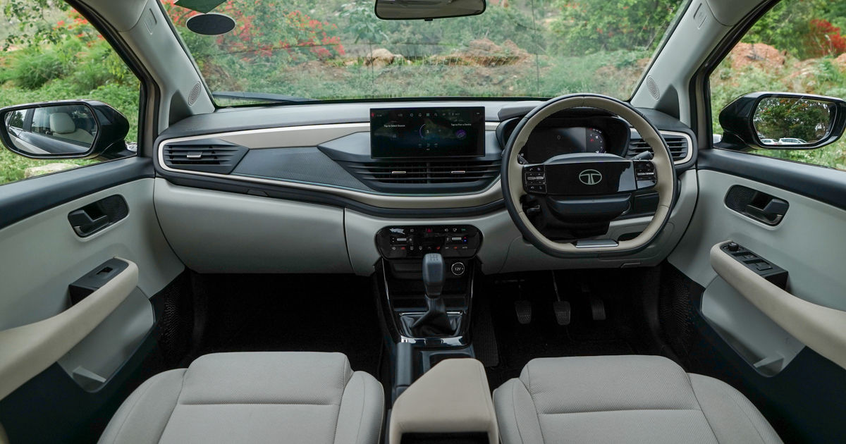 2025 Tata Altroz dashboard