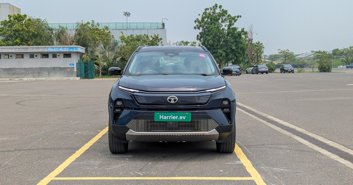 Tata Harrier EV front